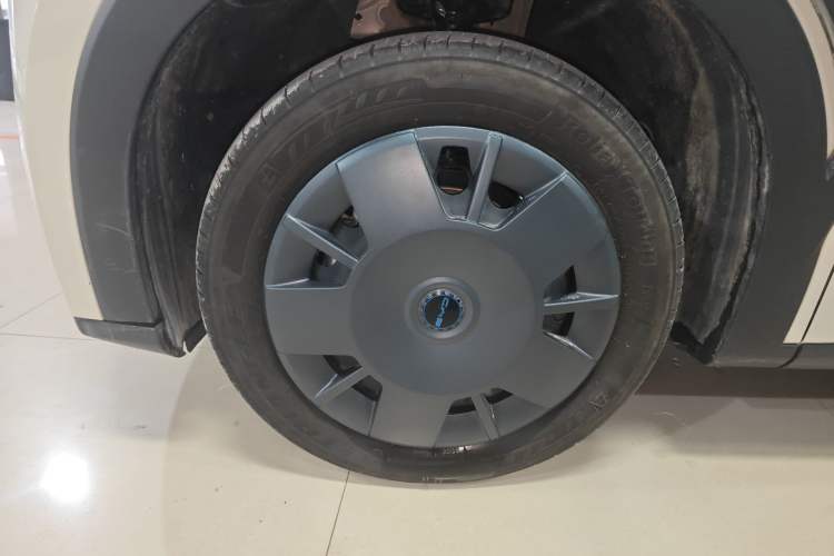 Used BYD Seagull 2025 305km Active Version Left Front Wheel Hub
