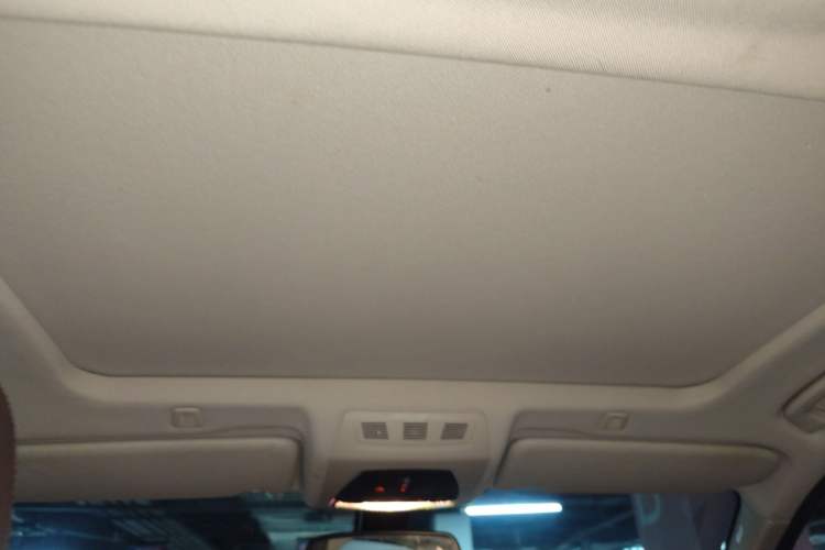 Used BMW 5 Series 2014 525Li Luxury Design Package