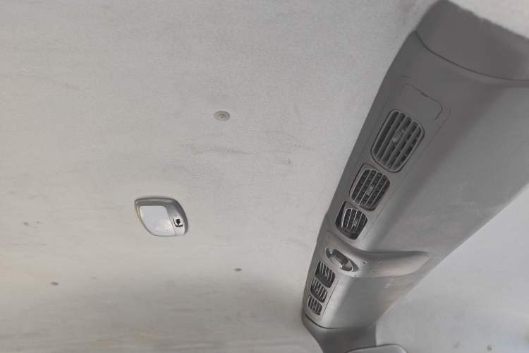 Used JAC Group Refine 2015 2.0L Shuttle Gasoline Long-Wheelbase Comfort Version HFC4GA3-3D
