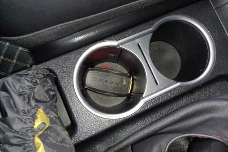 Used Haval M6 2019 1.5T DCT Two-Wheel Drive Elite Version China VI Standard
