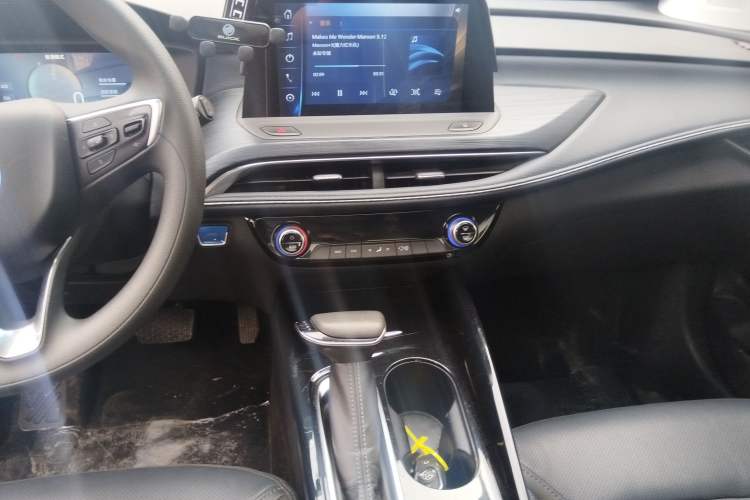 Used Buick Velite 6 2023 430km Enjoyment Version Audio And AC Panel