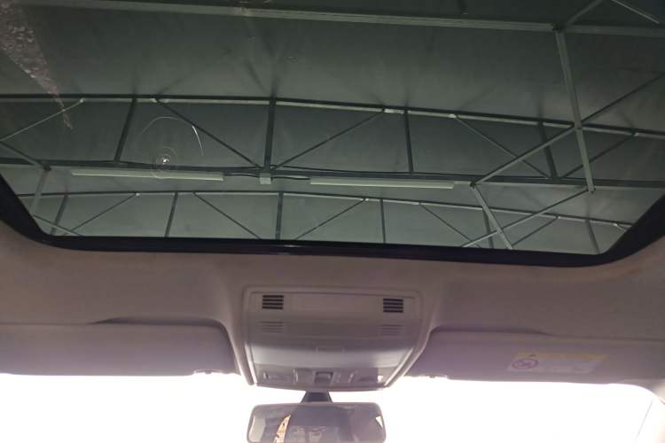 Used Volkswagen Bora 2019 Revised Version 1.5L Automatic Comfort Edition China VI Standard Headliner