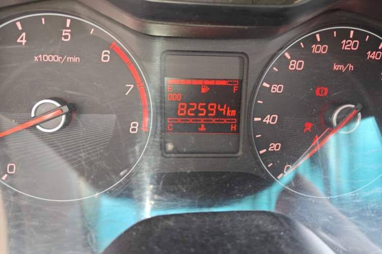 Used Baojun 310 2016 1.2L manual Comfort trim level
