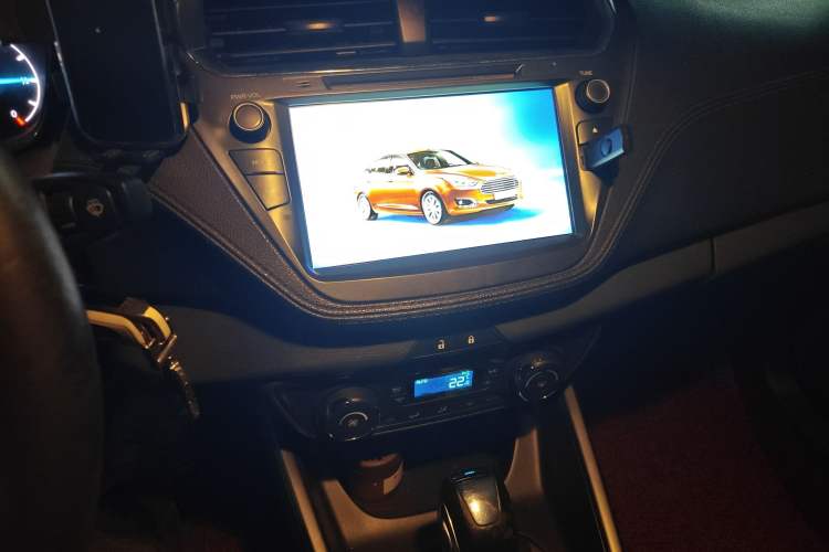 Used Ford Escort 2015 1.5L Automatic Fashion Model