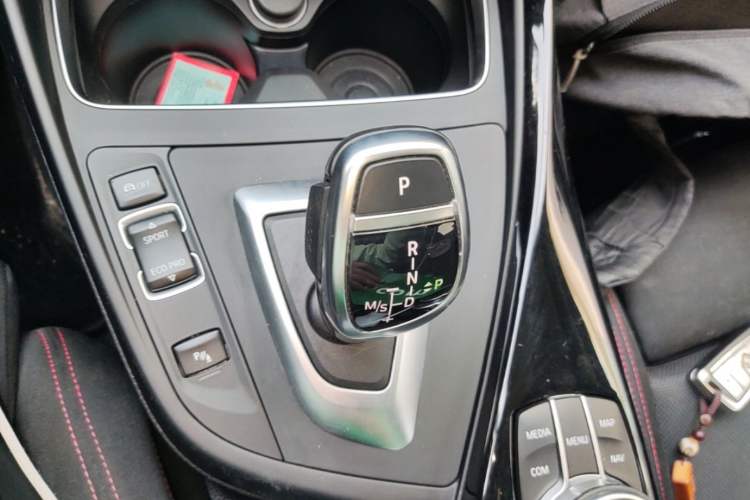 Used BMW 1 Series 2018 118i Sport Design Package
