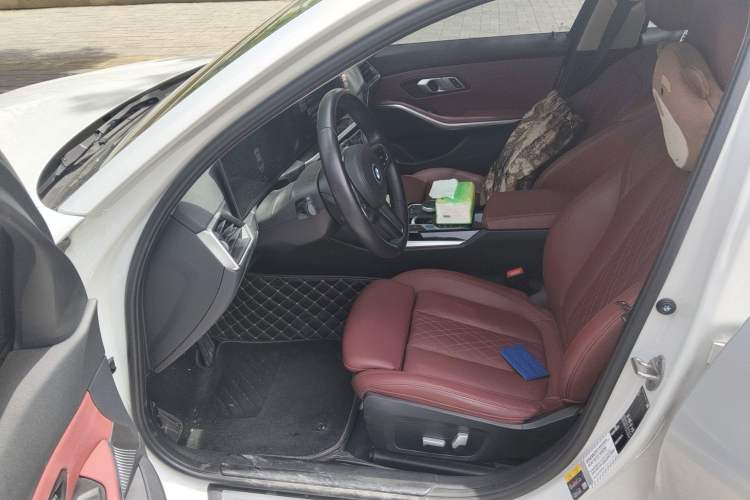 Used BMW i3 2022 eDrive 35 L