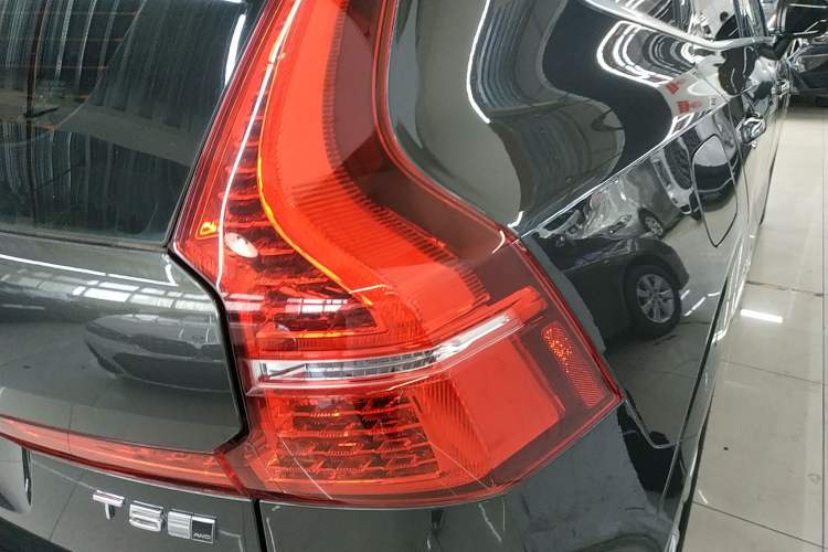 Used Volvo XC60 2020 T5 4x4 Zhiyi Luxury Edition