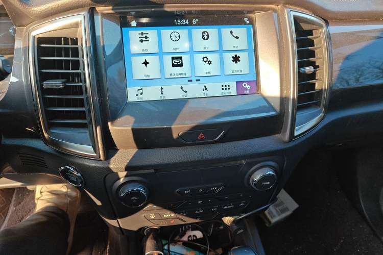 Used Ford Everest 2017 2.0T Gasoline Automatic 4x4 Flagship Edition 7 Seats