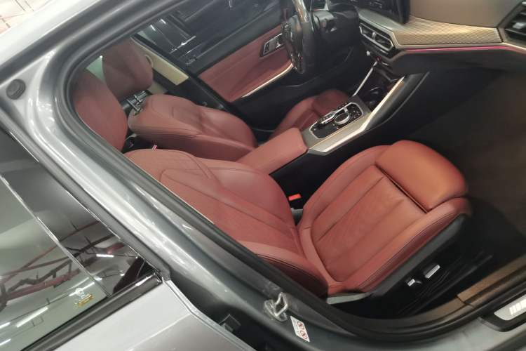 Used BMW 3 Series 2023 325Li M Sport Night Edition Package Right Front Seat