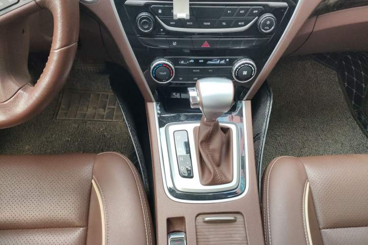 Used Leopaard CS10 2017 2.0T Automatic Urban Version