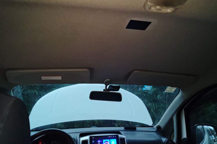 Used Nissan NV200 2011 1.6L 232 Seats Zunya Trim Headliner