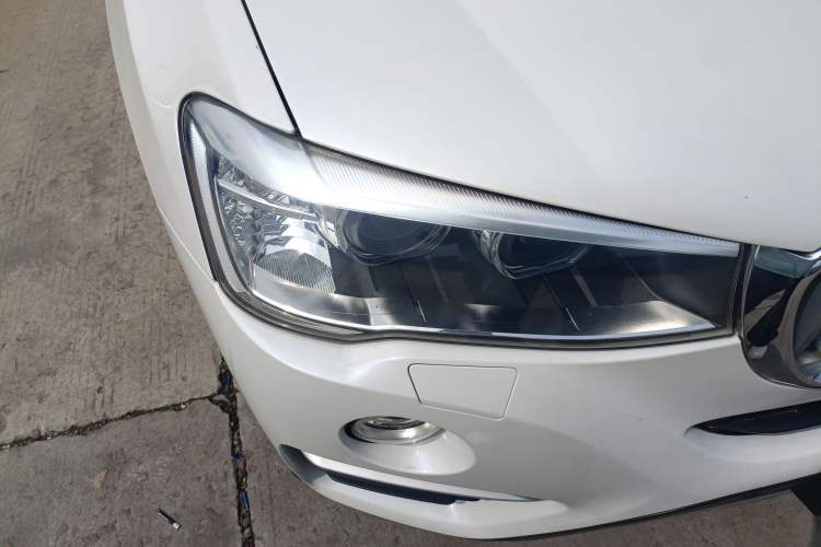 Used BMW X4 2014 xDrive20i X Design Package Right Front Headlight