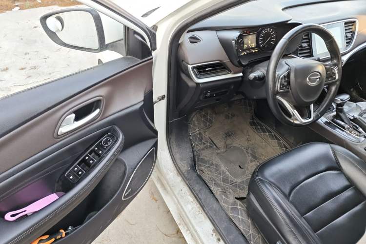 Used GAC Trumpchi GA4 2018 150N Automatic Luxury Edition Interior 3