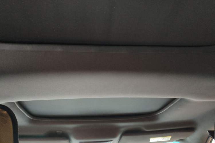 Used Ford Explorer 2013 3.5L Deluxe Model Headliner