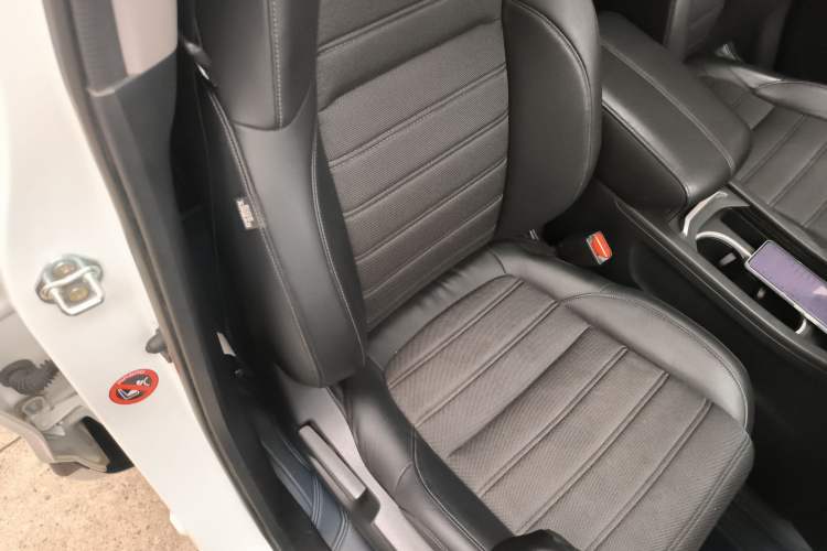 Used Honda Breeze 2021 240TURBO CVT 2WD Luxury Edition Right Front Seat