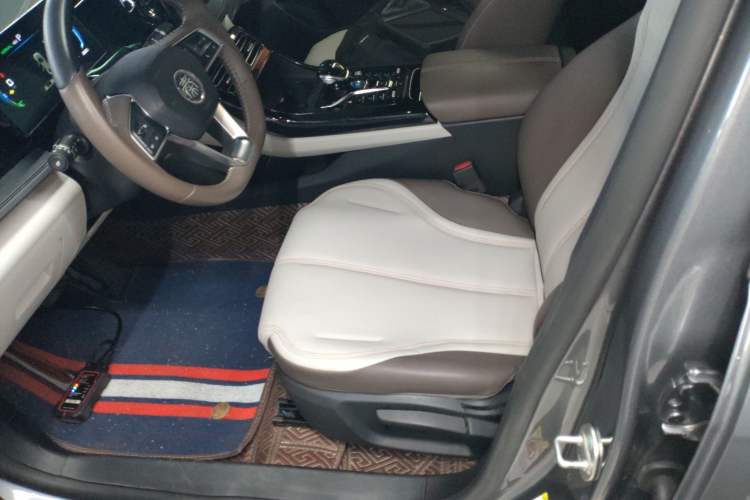 Used BYD Qin PLUS 2024 HONOR Edition DM-i 55KM Leading Model
