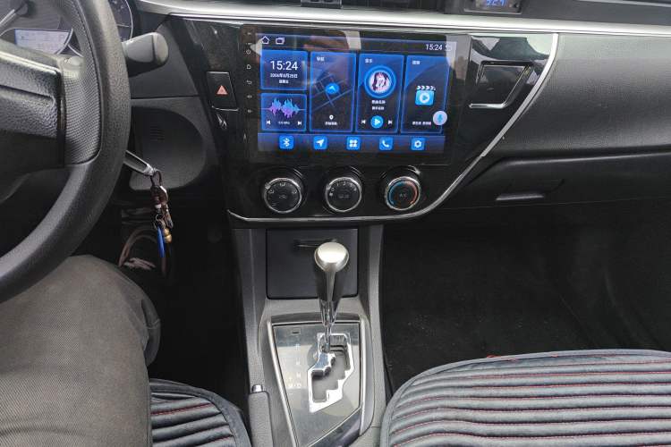 Used Toyota Corolla 2014 1.6L CVT GL Audio And AC Panel