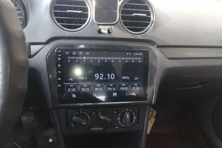 Used Volkswagen Jetta 2015 Zhuihui Edition 1.4L Manual Fashion Model