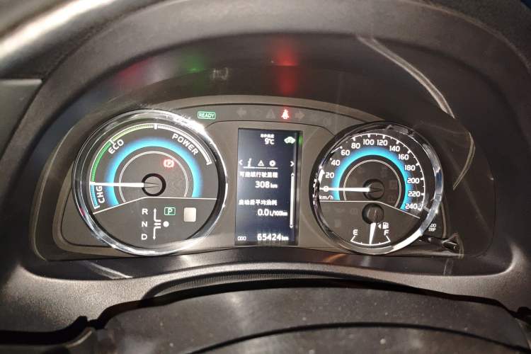 Used Toyota Levin 2017 Revised Dual-Engine 1.8H GS E-CVT Elite Sunroof Version China V Standard
