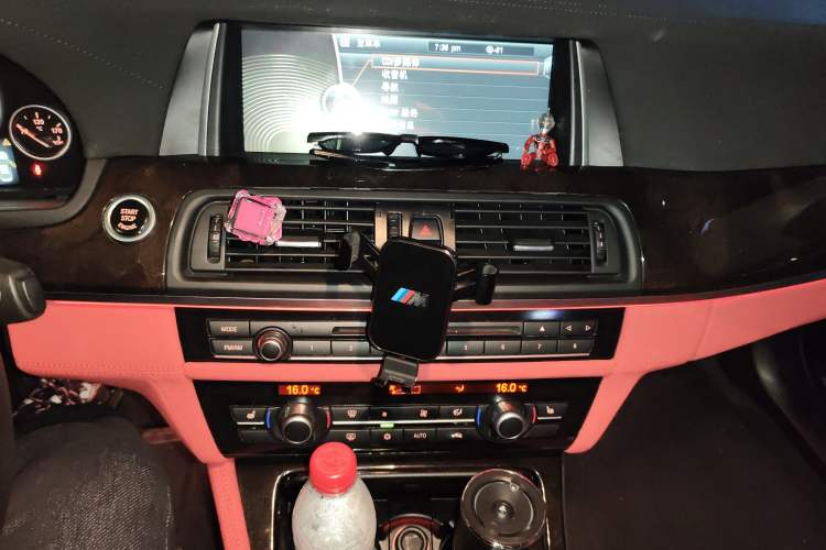 Used BMW 5 Series 2011 523Li Luxury Model