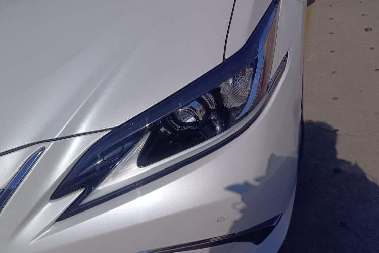 Used Lexus ES 2022 200 Excellence Edition
