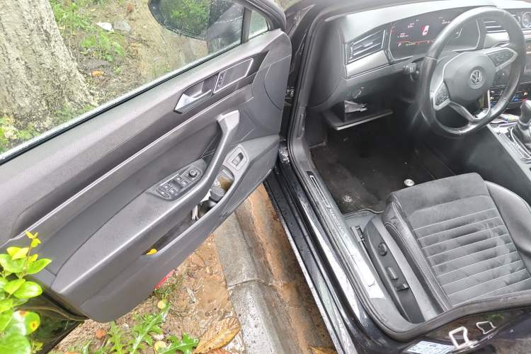 Used Volkswagen Magotan 2020 330TSI DSG Luxury Edition Driver Seat