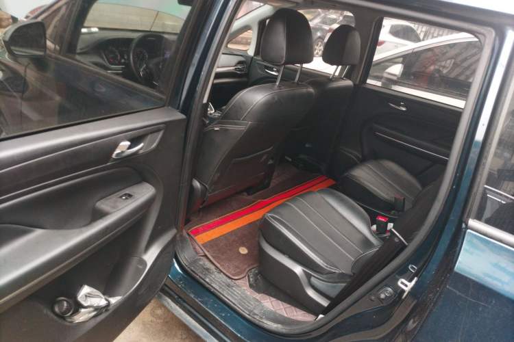 Used GAC Trumpchi M6 2019 270T DCT Luxury Edition (7-seater) China VI
