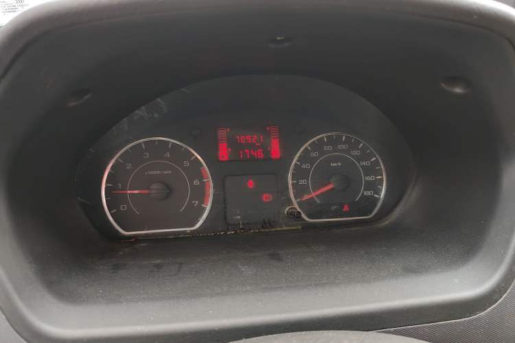 Used Wuling Rongguang 2014 1.5L S Standard Version