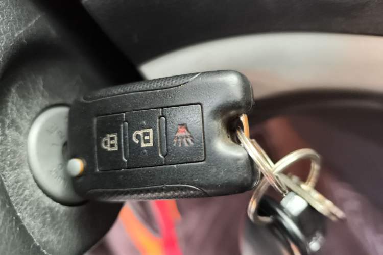 Used Dongfeng Ruichi 6 2019 2.5T Manual Two-Wheel Drive Diesel Standard Version ZD25T5