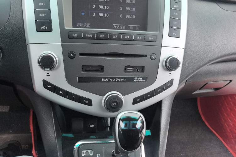 Used BYD S6 2014 2.4L Automatic Prestige 5-Seater