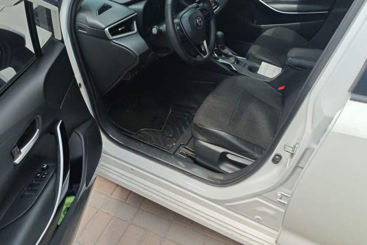 Used Toyota Corolla 2023 1.8L Smart Electric Hybrid Dual-Motor Elite Edition Driver Seat