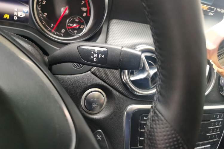 Used Mercedes-Benz GLA 2017 GLA 200 Fashion Model
