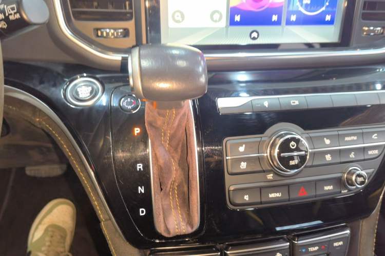 Used GAC Trumpchi M8 2020 Master Edition 390T Supreme Version Gear Lever