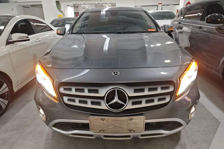 Used Mercedes-Benz GLA 2017 GLA 220 4MATIC Fashion Model
