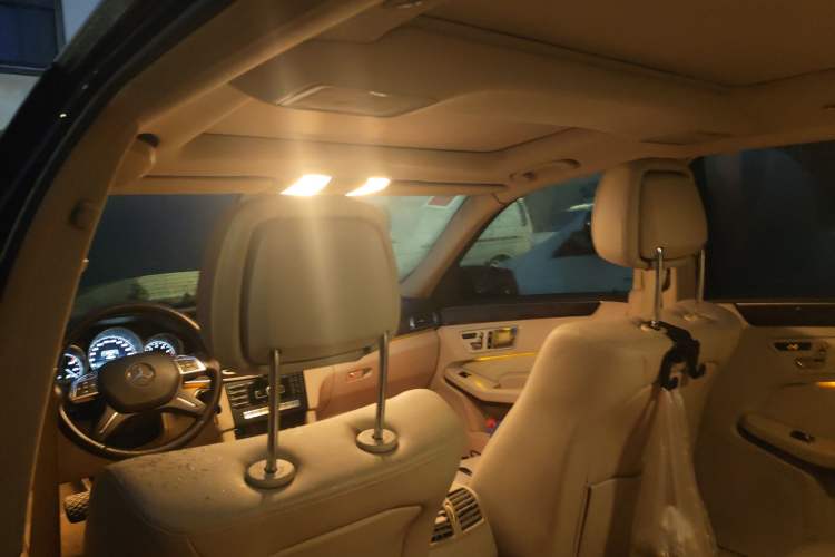 Used Mercedes-Benz E-Class 2014 E 260 L
