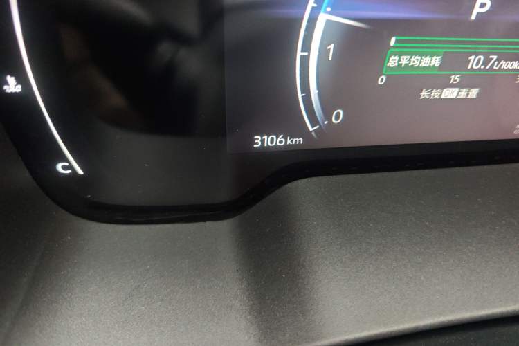 Used Toyota FRONTLANDER 2026 Model 2.0L CVT Comfort Edition Odometer Close Up