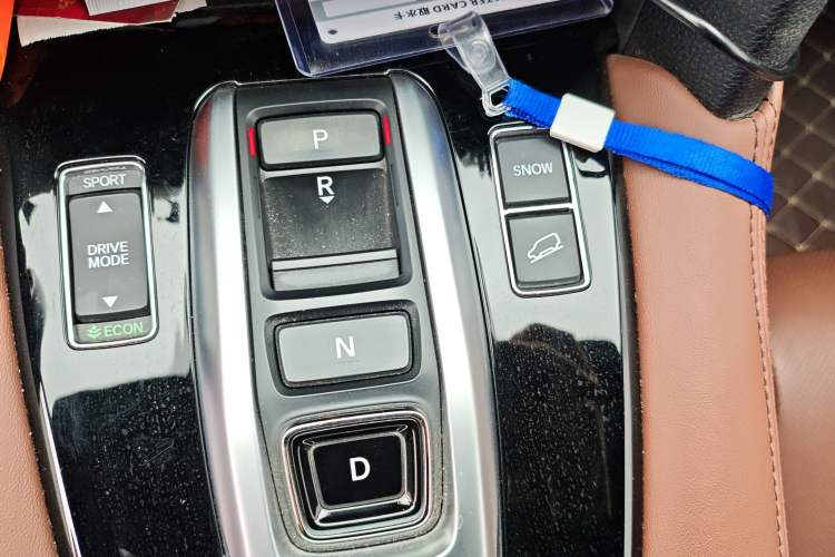 Used Honda UR-V 2020 370TURBO Two-Wheel Drive Luxury Edition
