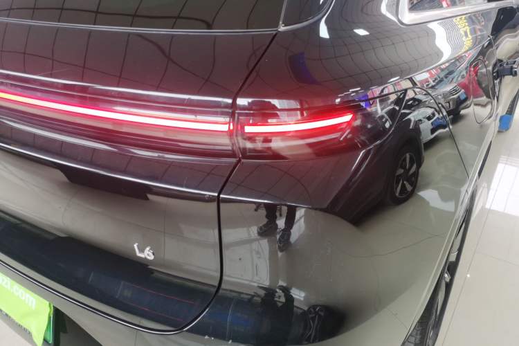 Used Li Auto L6 2024 Pro Model Exterior 3