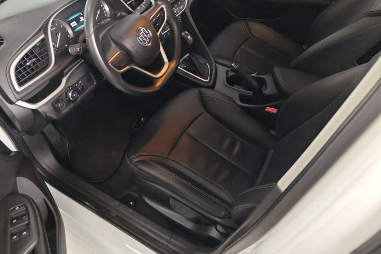 Used Buick GT 2015 15N Automatic Deluxe Edition Left Front Seat