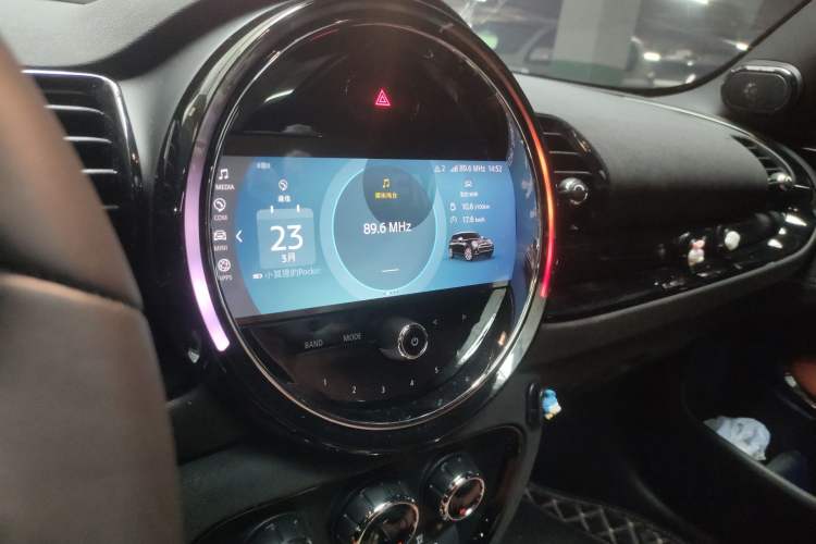 Used MINI Clubman 2023 Revised 2.0T COOPER S Connoisseur Audio And AC Panel