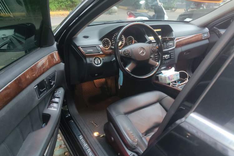 Used Mercedes-Benz E-Class 2012 E 200 L CGI Elegant Model Driver Seat