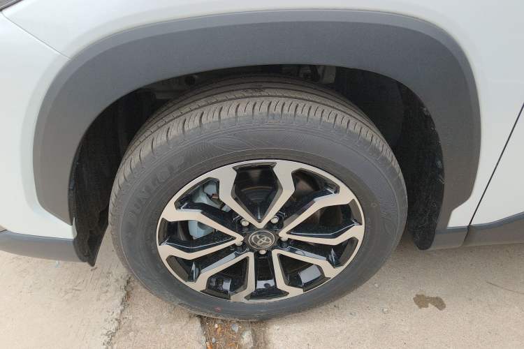 Used Toyota FRONTLANDER 2024 2.0L Smart Electric Hybrid Dual-Engine Luxury Edition