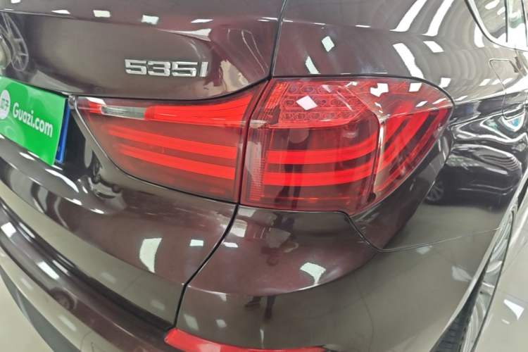 Used BMW 5 Series GT 2014 535i Leading Model