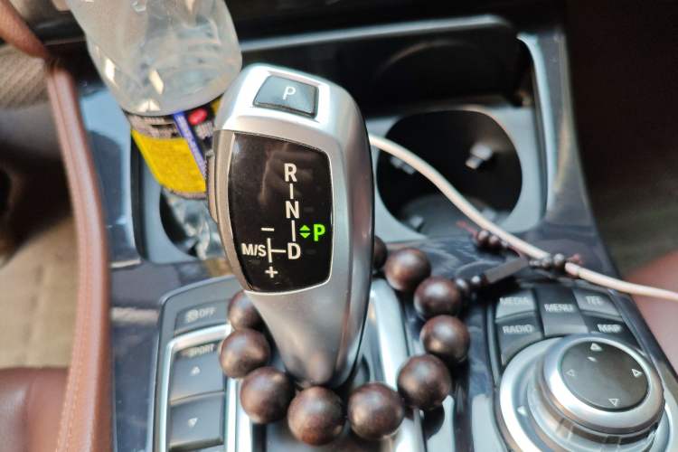 Used BMW 5 Series 2015 520i Elegant Edition