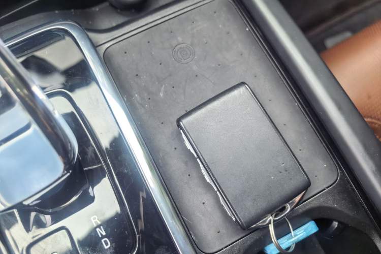 Used Volvo V90 2024 Cross Country B5 AWD Prestige Edition