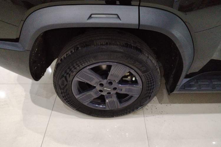 Used JETOUR Traveler 2023 1.5T Two-Wheel Drive Discovery PRO