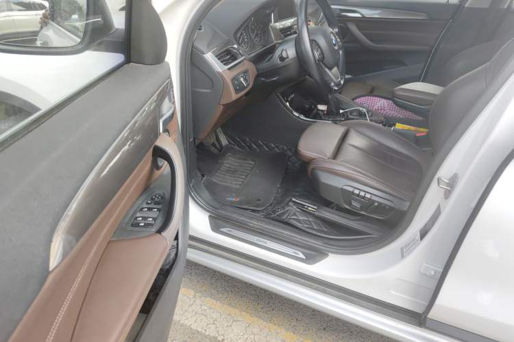 Used BMW X1 2018 sDrive18Li Luxury Model