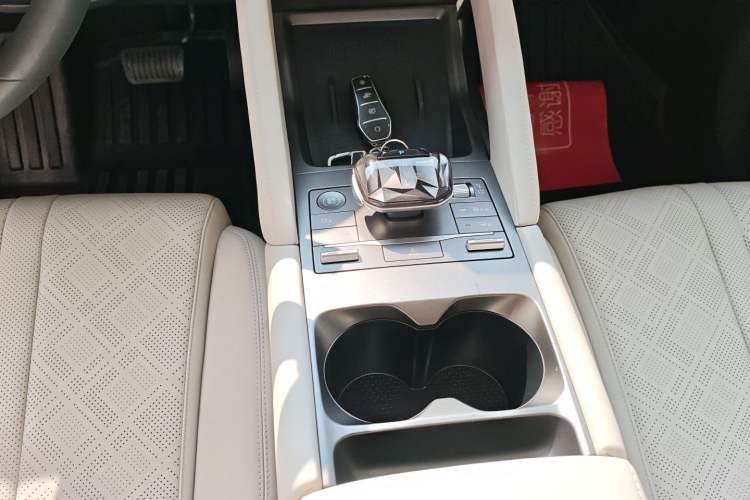 Used BYD Yuan UP 2024 401 km Active Version