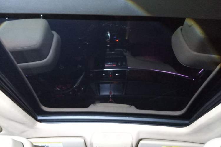 Used BMW X5 2012 xDrive35i U.S. specification
