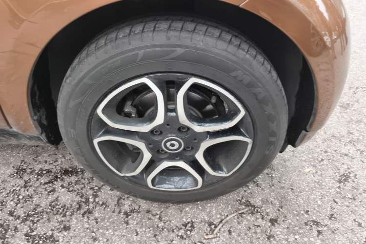 Used smart fortwo 2016 0.9T 66kW Hardtop Pioneer Edition